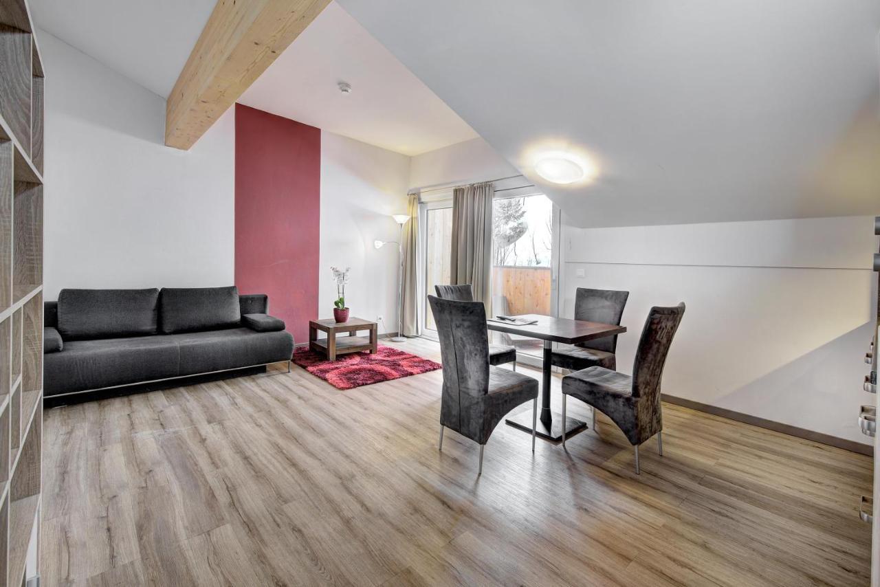 Lorivita Residenz Apartment *