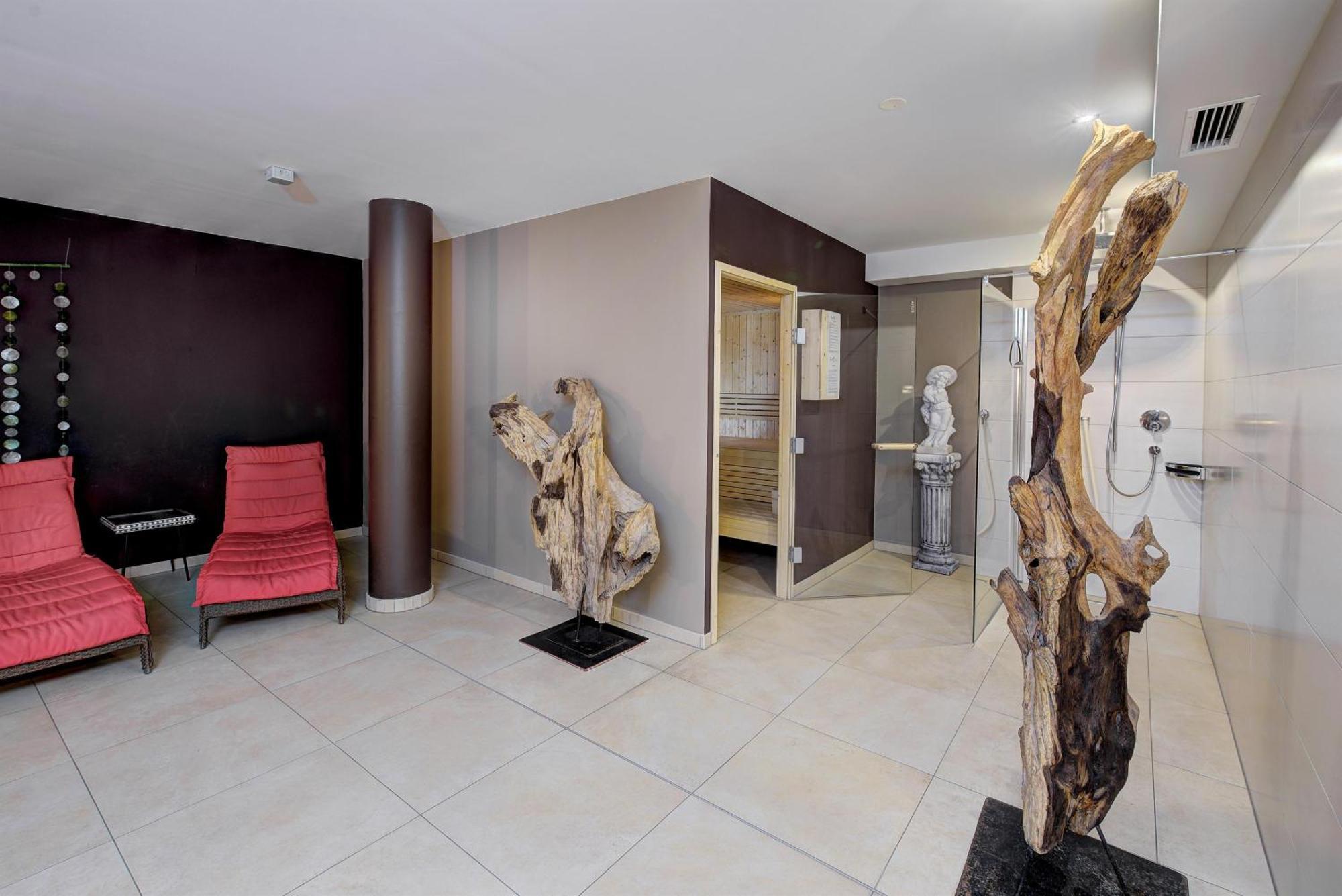 Lorivita Residenz Apartamento *